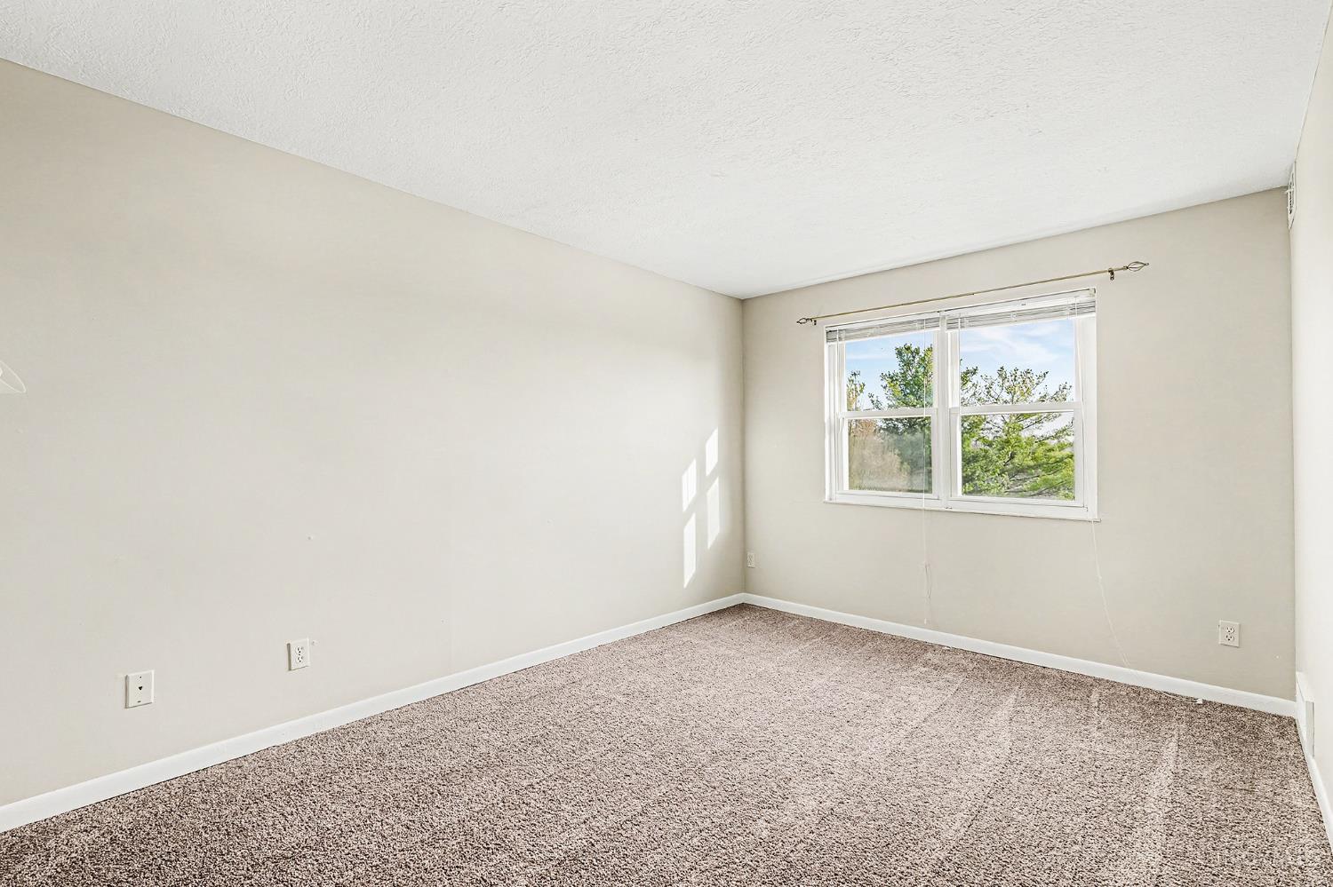 5667 Old Blue Rock Road, Unit 60 Cincinnati, OH 45247 - Photo 7 of 14