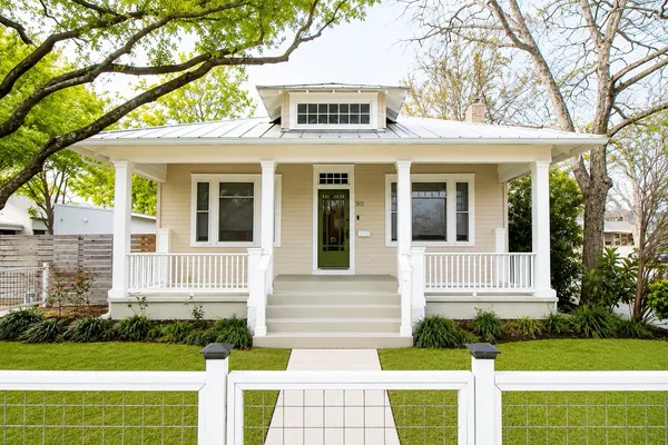 $1,225,000 | 501 Park Boulevard, Austin, TX 78751