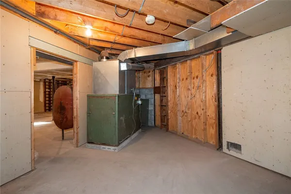 $2,100 | 52856 State Highway, Denver, NY 12421