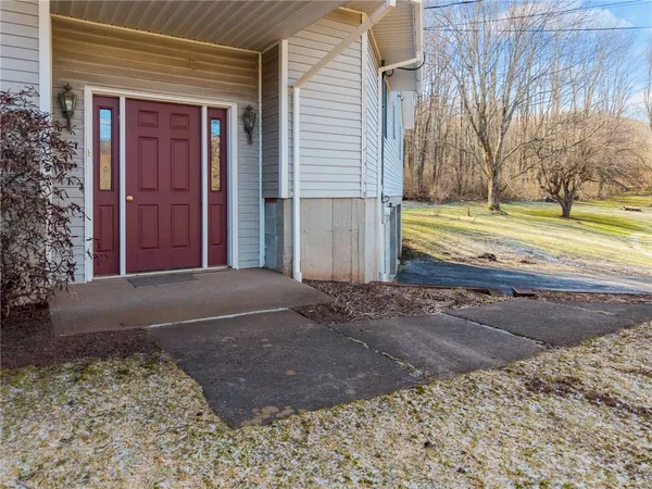 $2,100 | 52856 State Highway, Denver, NY 12421