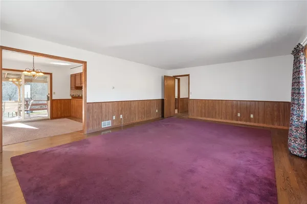 $2,100 | 52856 State Highway, Denver, NY 12421