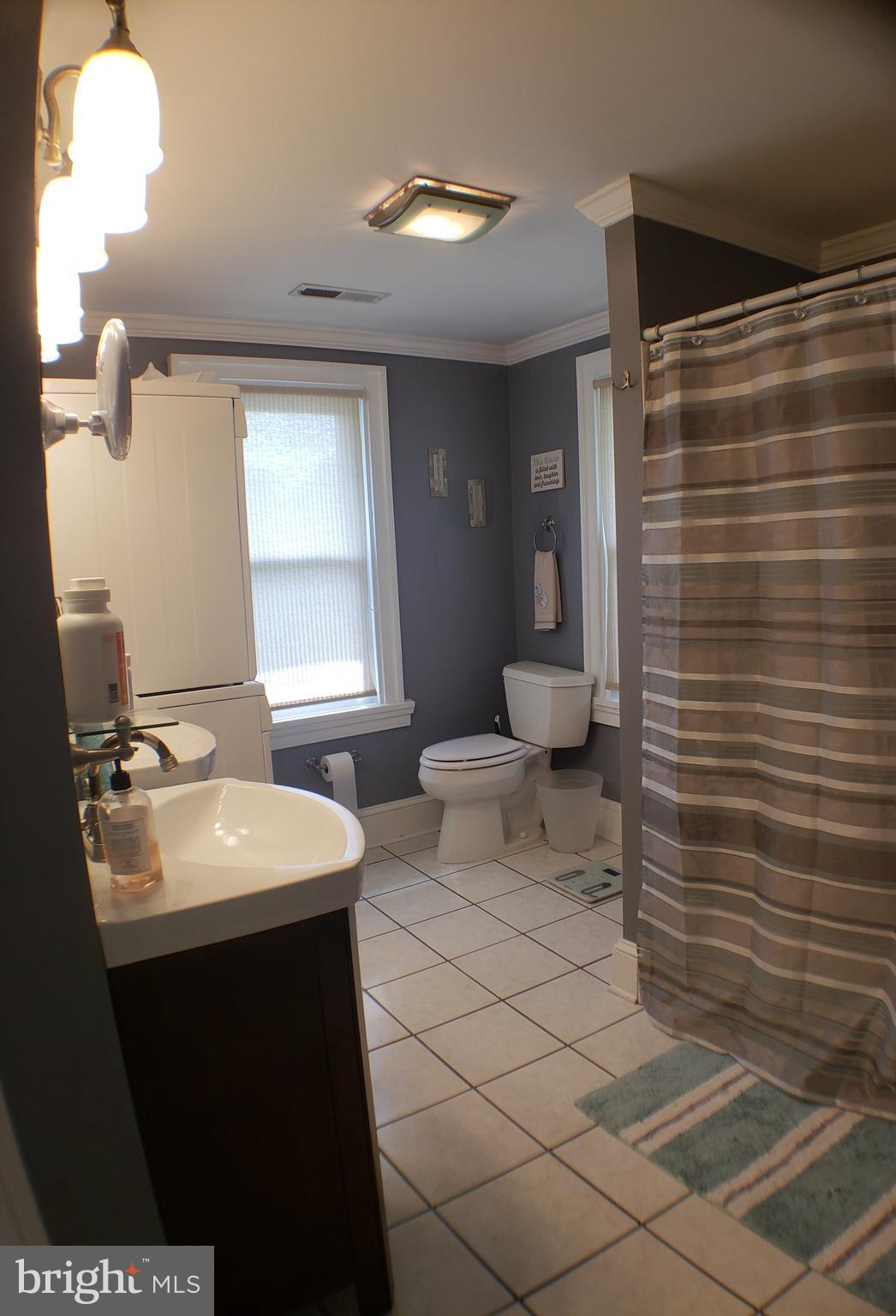 32 Childs Road Elkton, MD 21921 - Photo 14 of 25 2nd Floor Bathroom View ll