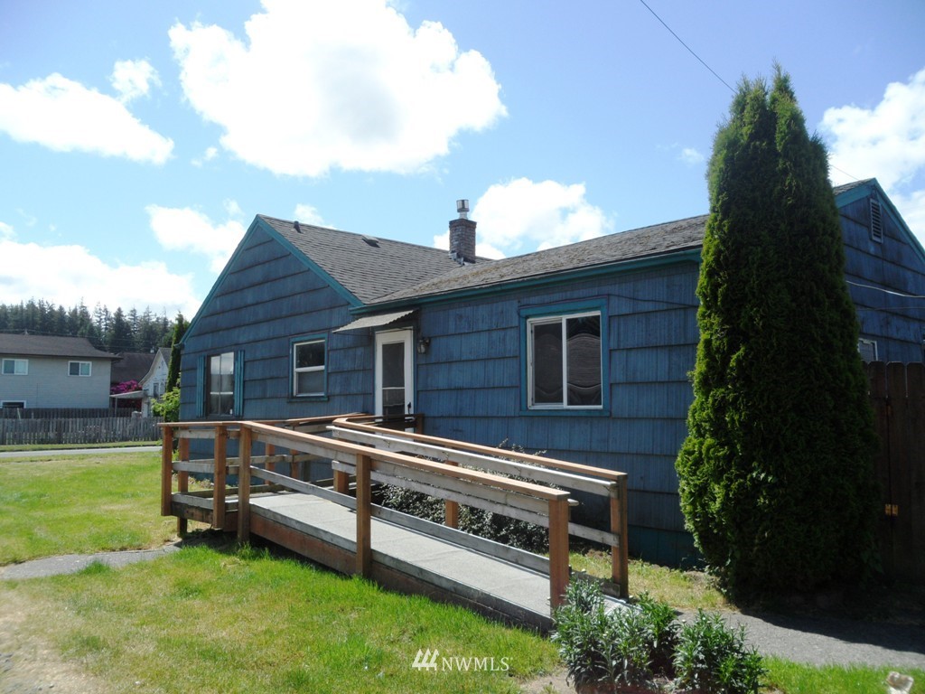 214 E Street Cosmopolis, WA 98537 - Photo 18 of 23 Gallery Image 18