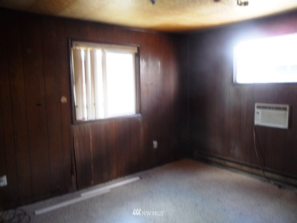 214 E Street Cosmopolis, WA 98537 - Photo 10 of 23 Gallery Image 10