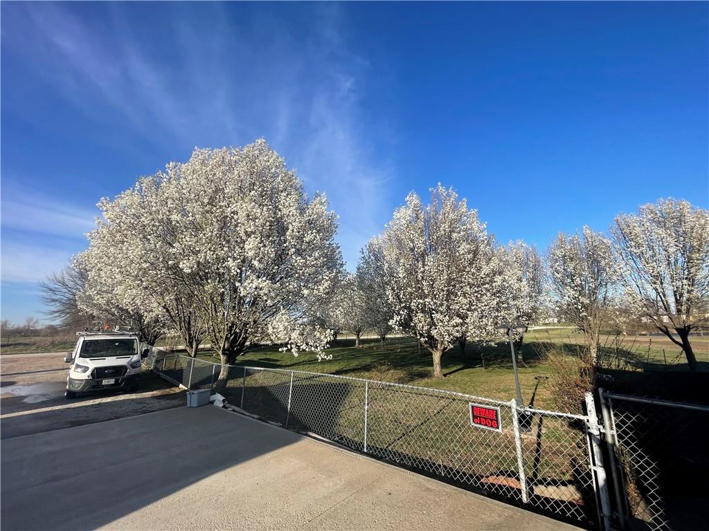 1006 445 Road Centerview, MO 64019 - Photo 16 of 62