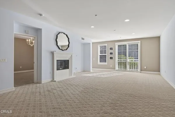 a close view of washer and dryer