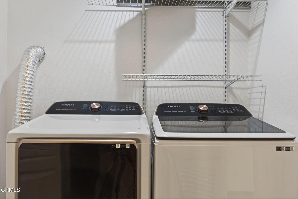 1423 Windshore Way Oxnard, CA 93035 - Photo 47 of 64 a close view of washer and dryer