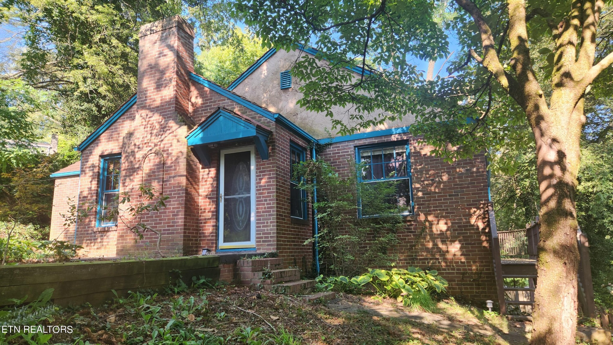106 Busbee Road Knoxville, TN 37920 - Photo 3 of 44 Gallery Image 3