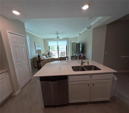 $6,000 | 17626 Gawthrop Drive, Unit 201, Bradenton, FL 34211