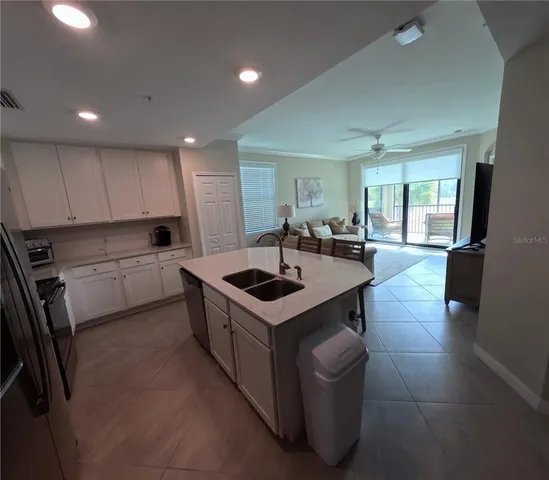 $6,000 | 17626 Gawthrop Drive, Unit 201, Bradenton, FL 34211