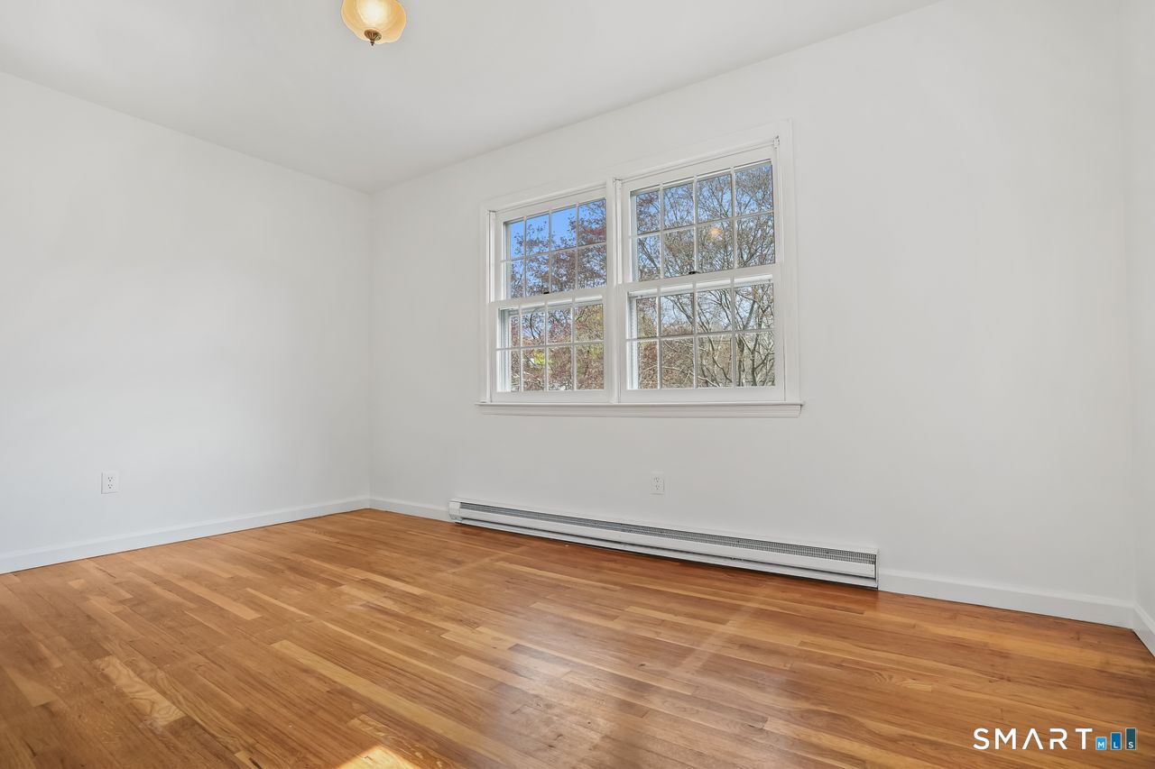 5 Kingswood Road Danbury, CT 06811 - Photo 21 of 36