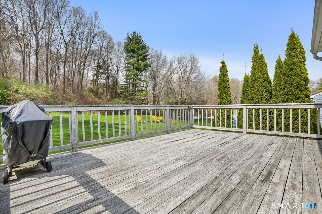 5 Kingswood Road Danbury, CT 06811 - Photo 31 of 36