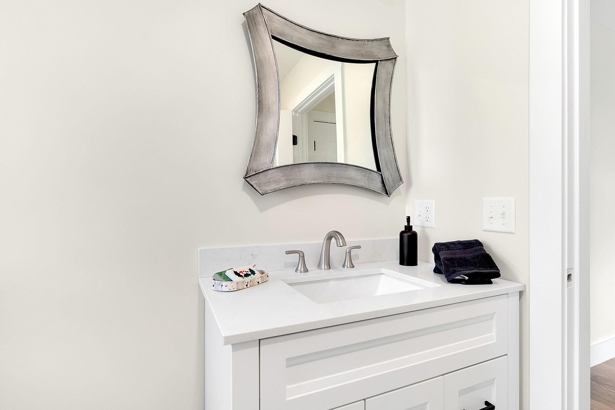 70 High Street Windham, ME 04062 - Photo 21 of 33 70High-8