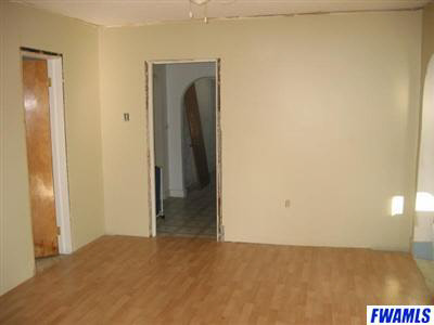 411 East Main Street Butler, IN 46721 - Photo 7 of 15