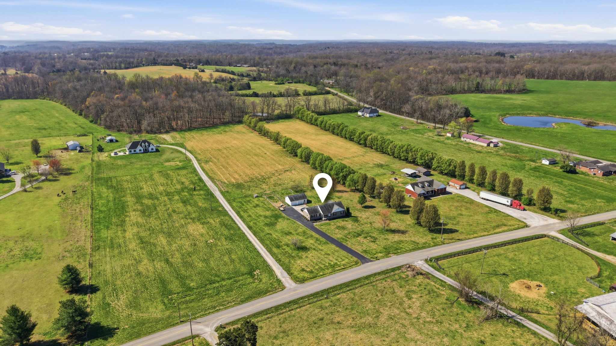 2877 Sixteenth Model Road Manchester, TN 37355 - Photo 37 of 38 a view of a tennis court