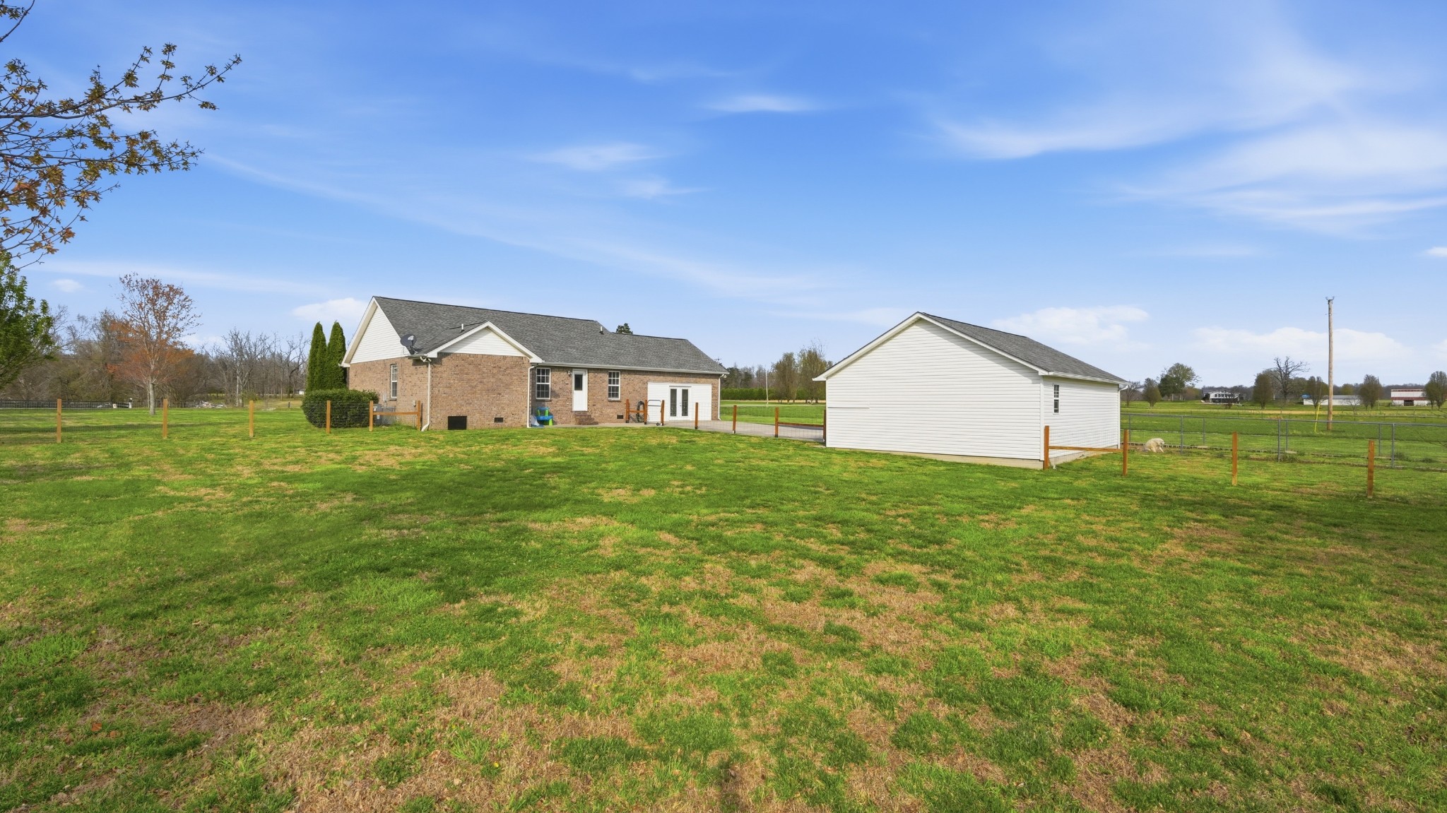 2877 Sixteenth Model Road Manchester, TN 37355 - Photo 7 of 38 a house view with garden space