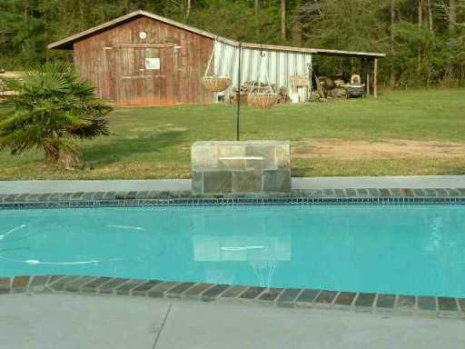 6926 Springhill Road Pollock, LA 71467 - Photo 8 of 9 Gallery Image 8