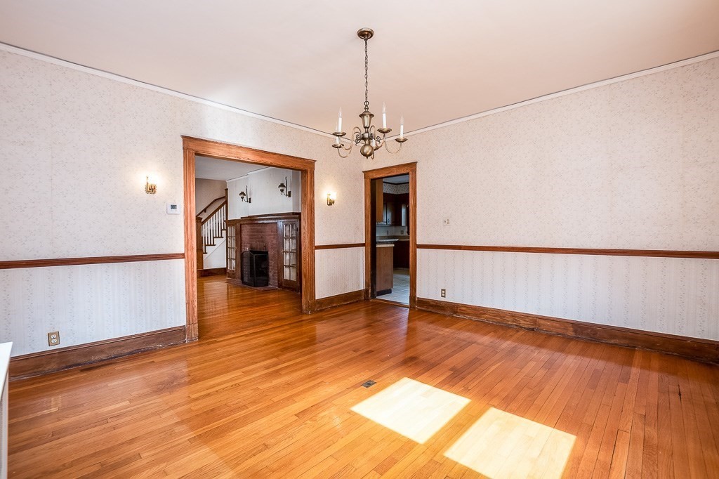 16 Lindale Avenue Dedham, MA 02026 - Photo 15 of 42