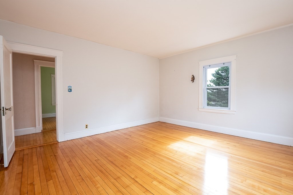 16 Lindale Avenue Dedham, MA 02026 - Photo 31 of 42