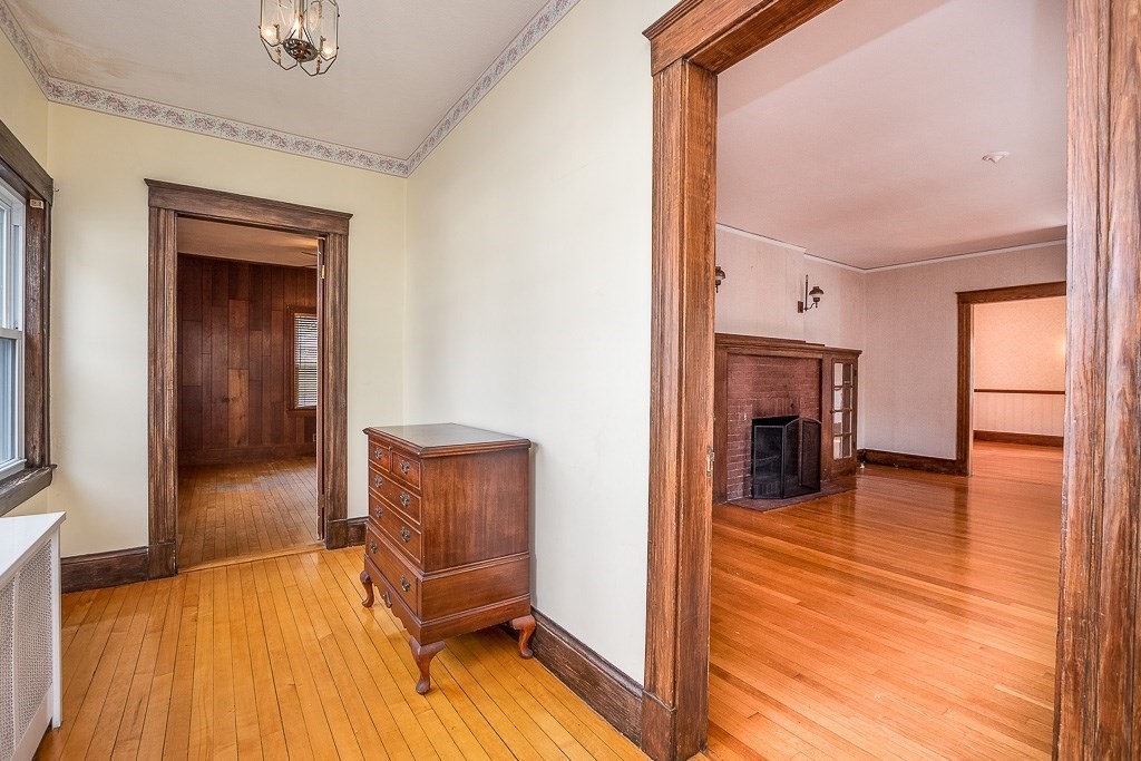 16 Lindale Avenue Dedham, MA 02026 - Photo 9 of 42