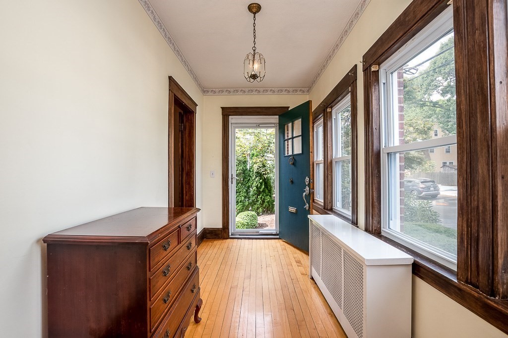 16 Lindale Avenue Dedham, MA 02026 - Photo 10 of 42