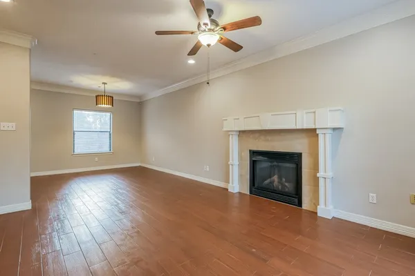 $1,750 | 612 Spruce Drive, Conroe, TX 77302