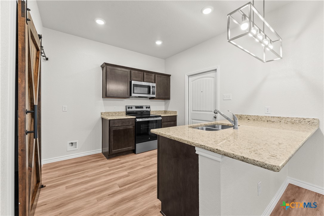 1114 Zora Drive Temple, TX 76504 - Photo 9 of 29 Unit A Kitchen