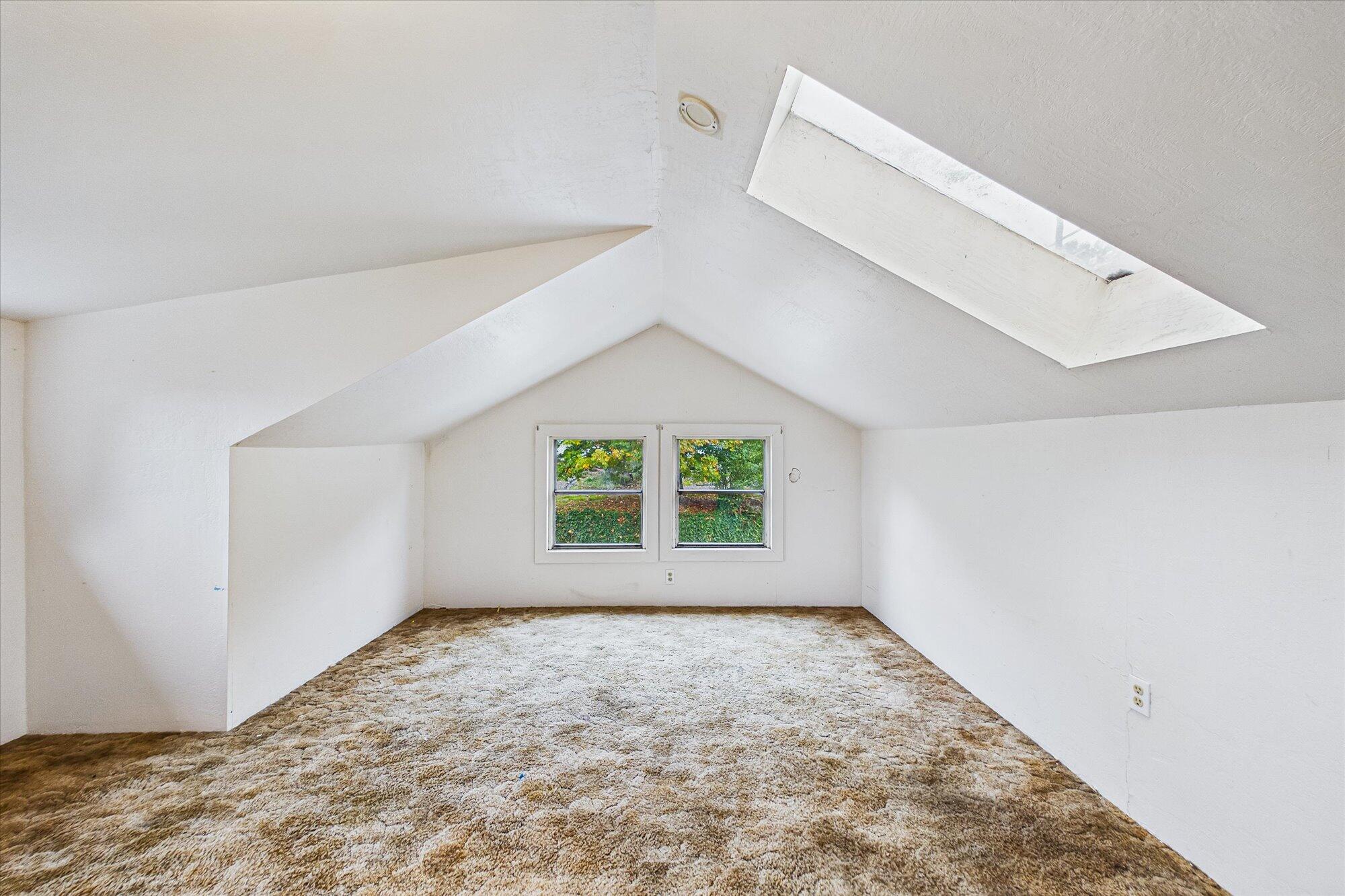 966 Pacific Avenue Rio Dell, CA 95562 - Photo 28 of 37