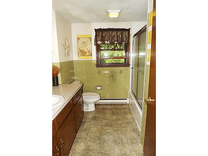 340 Log Bridge Road Coventry, RI 02816 - Photo 13 of 22 Bathroom.