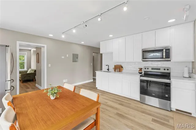 $450,000 | 620 South Benton Avenue, St. Charles, MO 63301