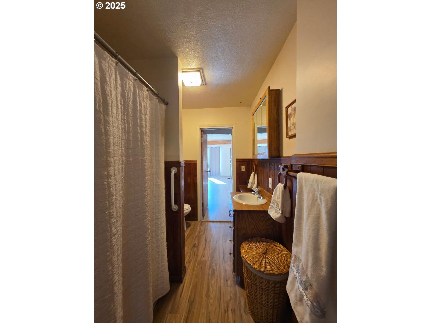 614 Staats Avenue Maupin, OR 97037 - Photo 17 of 39 a dining room with furniture and wooden floor