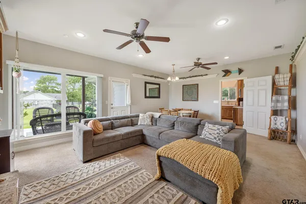 $330,000 | 16783 County Road 2143, Troup, TX 75789
