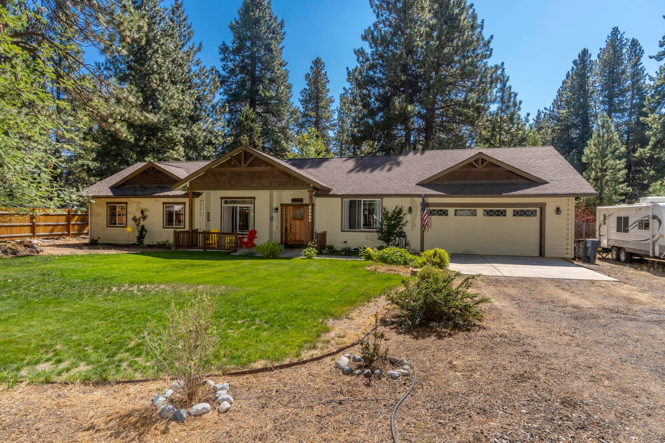 19413 Indian Summer Road Bend, OR 97702 - Photo 1 of 38 Front of the House