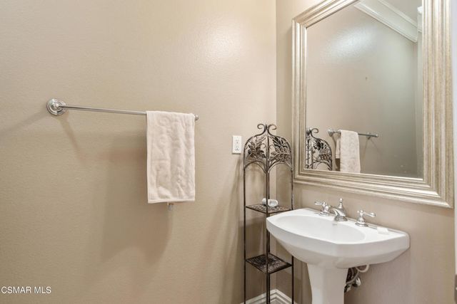 $6,700 | 5240 Via Dolores, Newbury Park, CA 91320