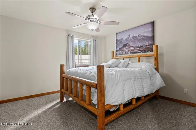 $1,000,000 | 438 Berry Hill, Cocolalla, ID 83813