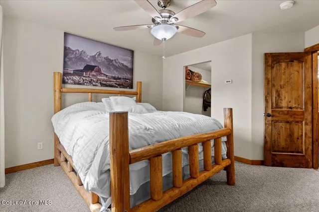 $1,000,000 | 438 Berry Hill, Cocolalla, ID 83813