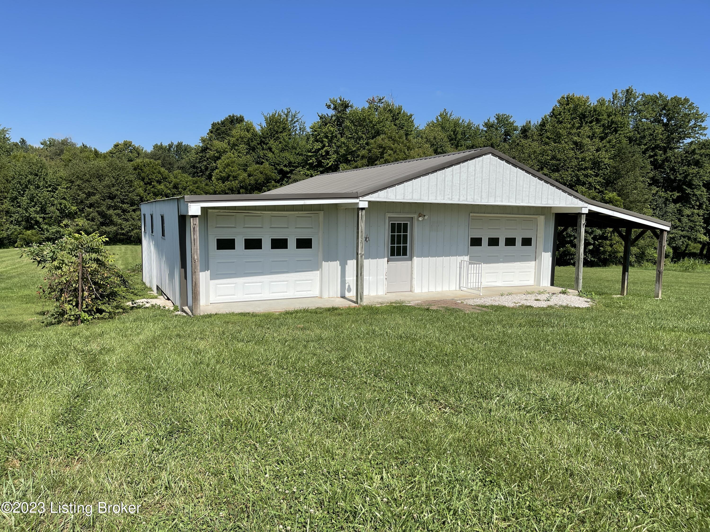 1795 Mud Splash Road Glendale, KY 42740 - Photo 53 of 53 IMG_8065