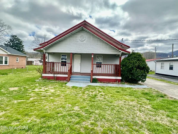 $115,000 | 921 Winchester Avenue, Middlesboro, KY 40965