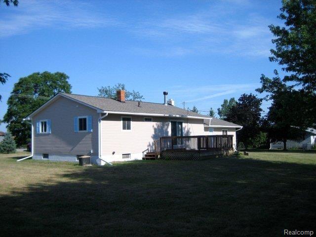 2485 Clark Road Lapeer, MI 48446 - Photo 13 of 13 Rear of Home 2.JPG