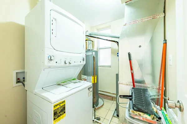 $1,800 | 1105 South Richmond Street, Unit 2, Chicago, IL 60612
