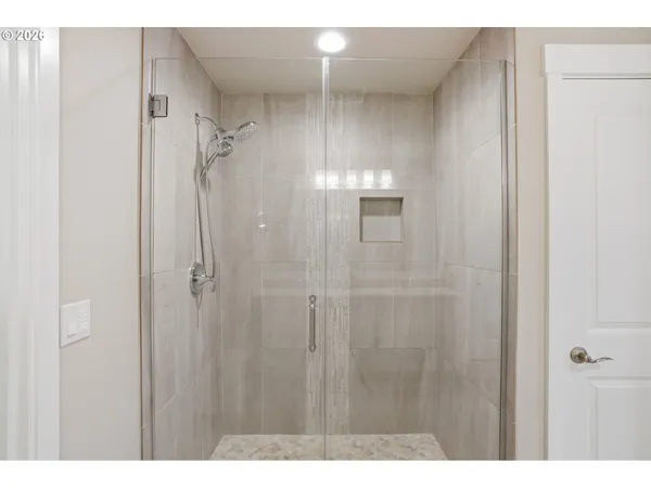 $799,000 | 8710 North Juniper Street, Camas, WA 98607