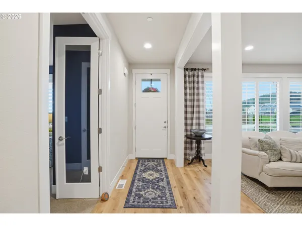 $799,000 | 8710 North Juniper Street, Camas, WA 98607