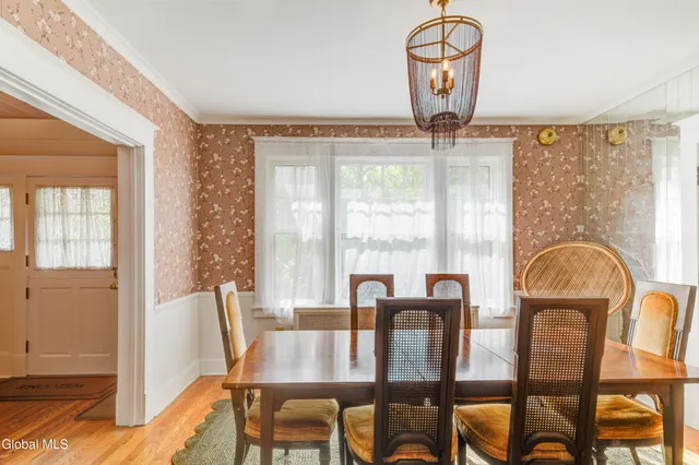 $319,000 | 1053 Brierwood Boulevard, Schenectady, NY 12308