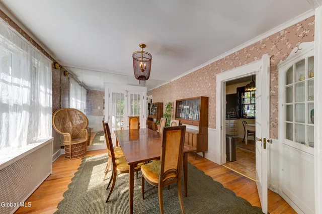 $319,000 | 1053 Brierwood Boulevard, Schenectady, NY 12308