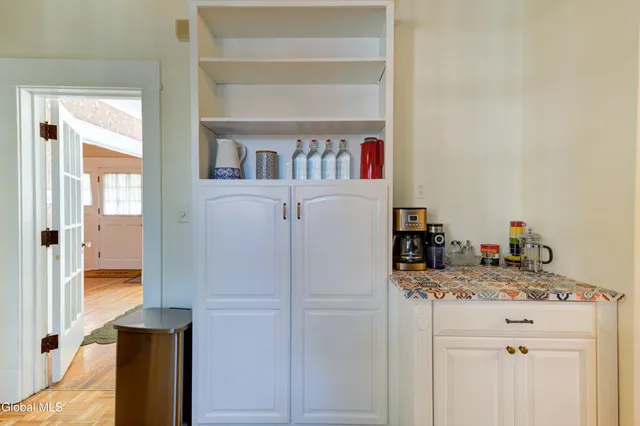 $319,000 | 1053 Brierwood Boulevard, Schenectady, NY 12308