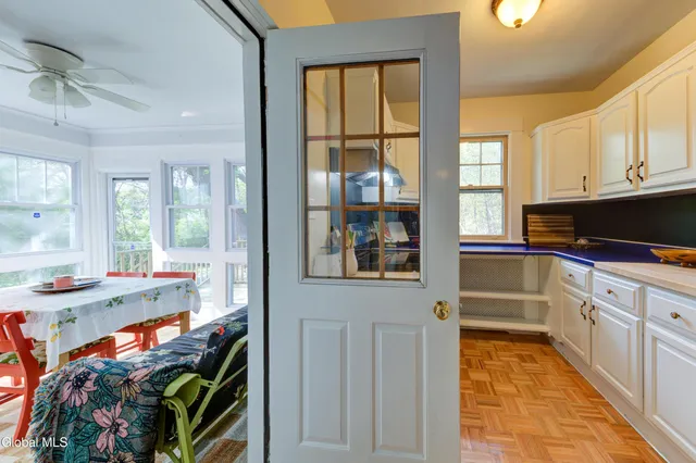 $319,000 | 1053 Brierwood Boulevard, Schenectady, NY 12308