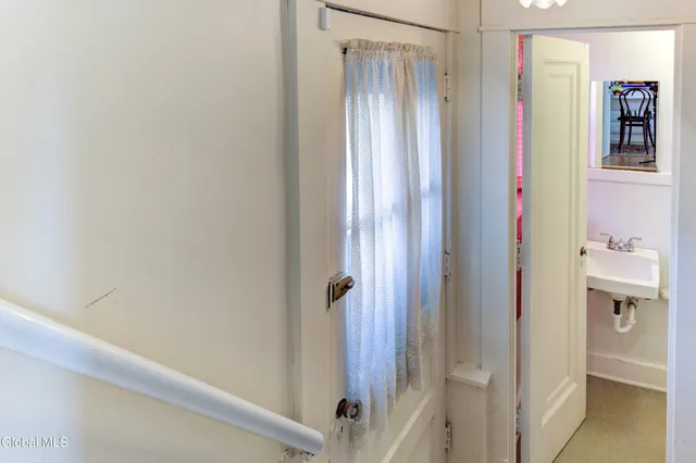 $319,000 | 1053 Brierwood Boulevard, Schenectady, NY 12308