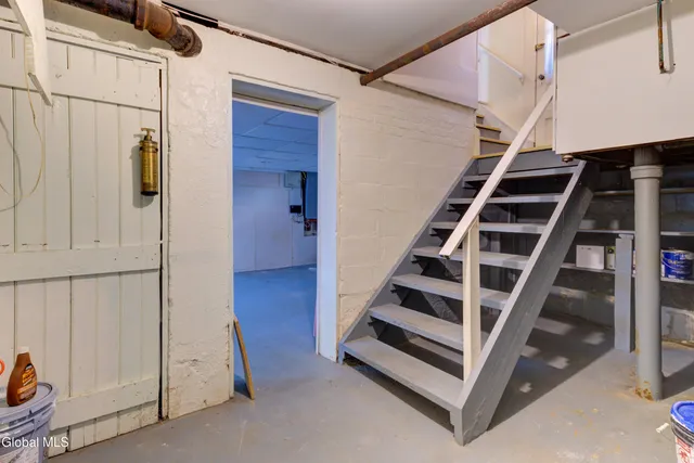 $319,000 | 1053 Brierwood Boulevard, Schenectady, NY 12308