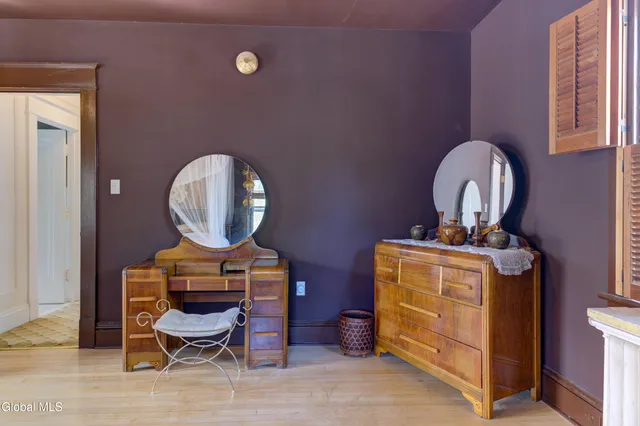 $319,000 | 1053 Brierwood Boulevard, Schenectady, NY 12308