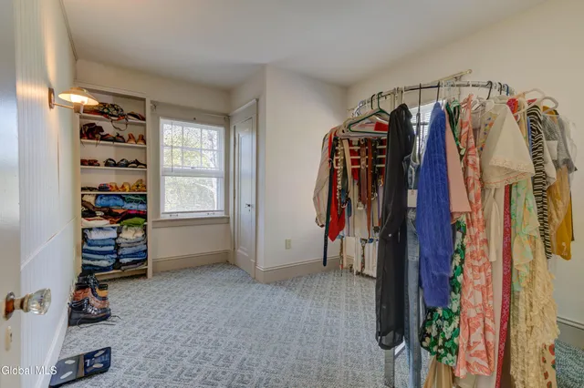 $319,000 | 1053 Brierwood Boulevard, Schenectady, NY 12308